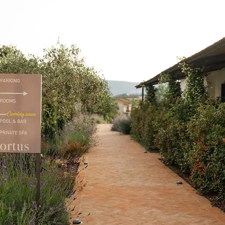 Hortus Natural Living בית חווה