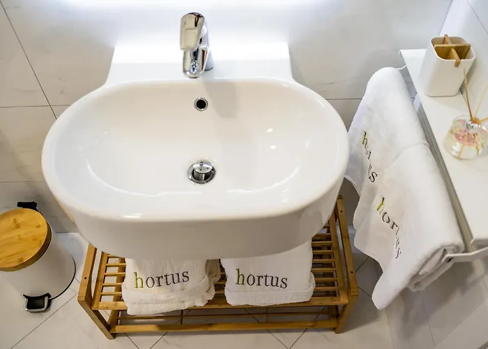 Hortus Natural Living Farm stay